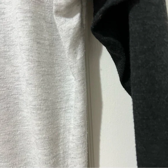 3/$30 ✨ Stranger Things Vintage Style Raglan - Picture 2 of 6